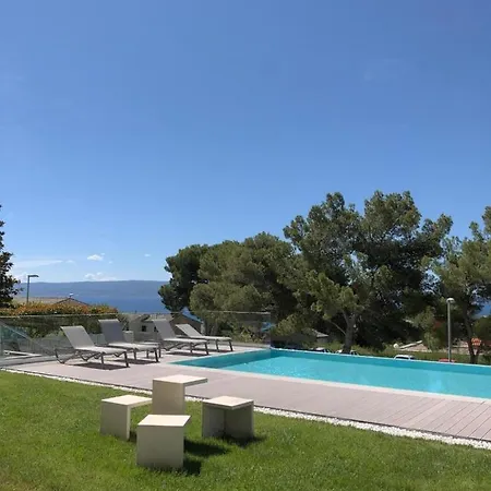 Comfortable Bel Etage Luxury - 3 Affittacamere